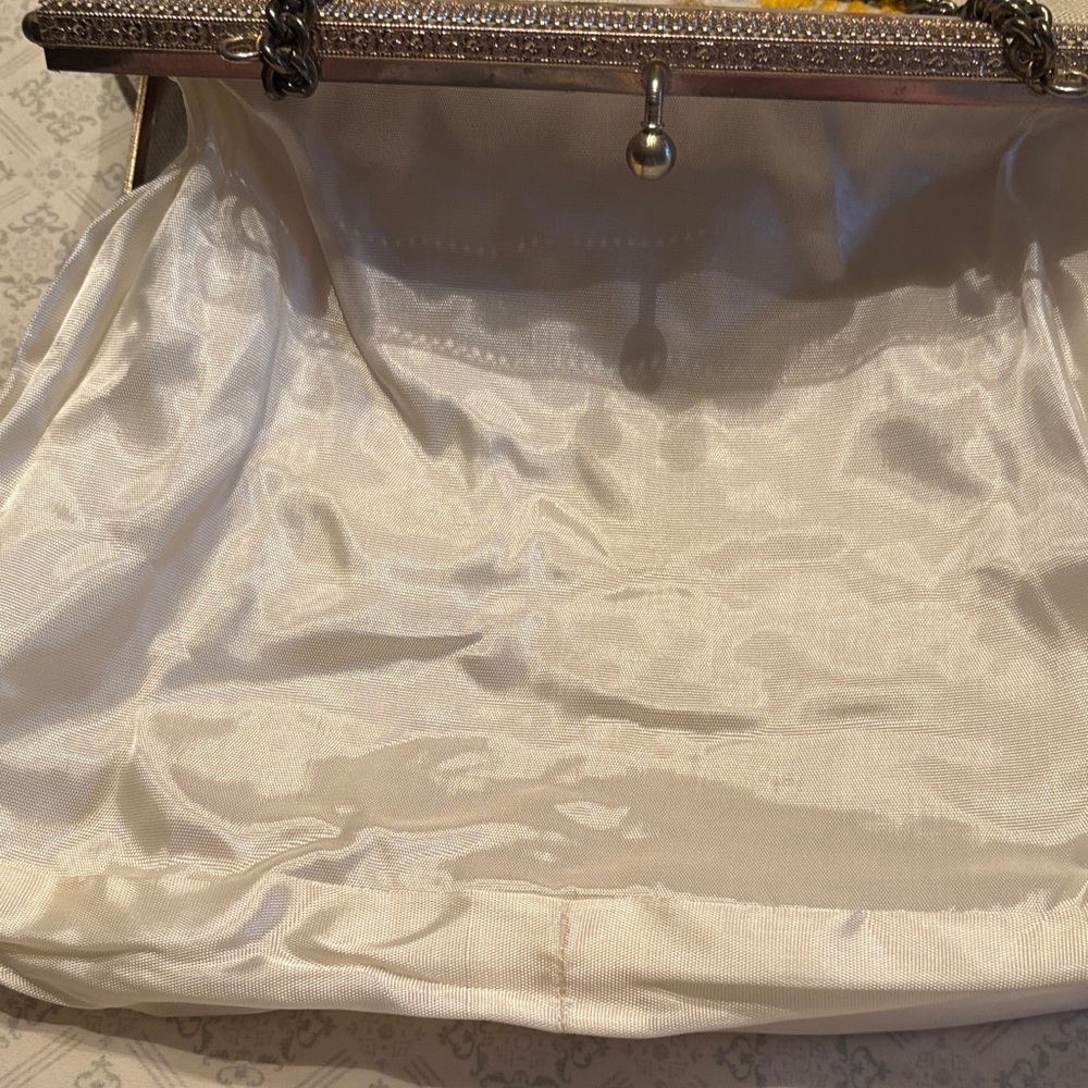 Embroidered Floral Beige Clutch - Picture 5 of 10